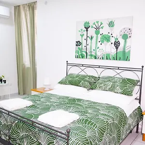 Le Dimore Di Emilia - Casa Bea Appartamento Napoli